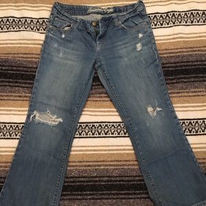 American Eagle destroyed favorite boyfriend 12s